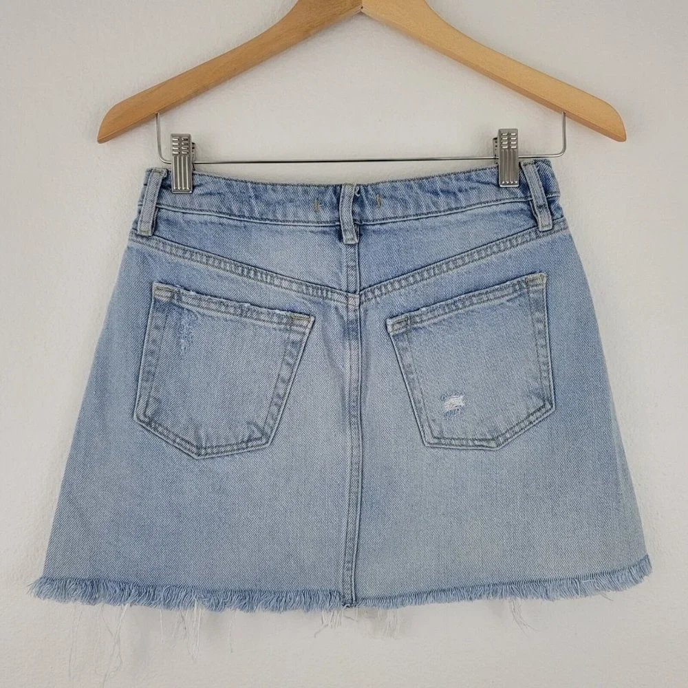 Free People We The Free Button Fly Denim Distressed Mini Skirt Si…